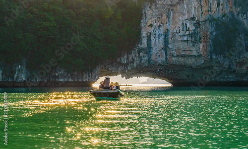 Photos Portal in the Rocks at Halong Bay November 2018