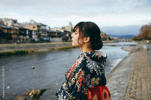 着物の女性 photo