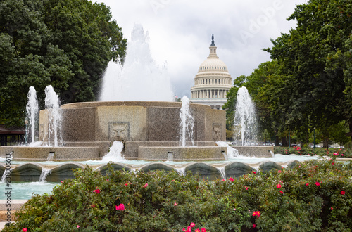 The historic monuments of Washington