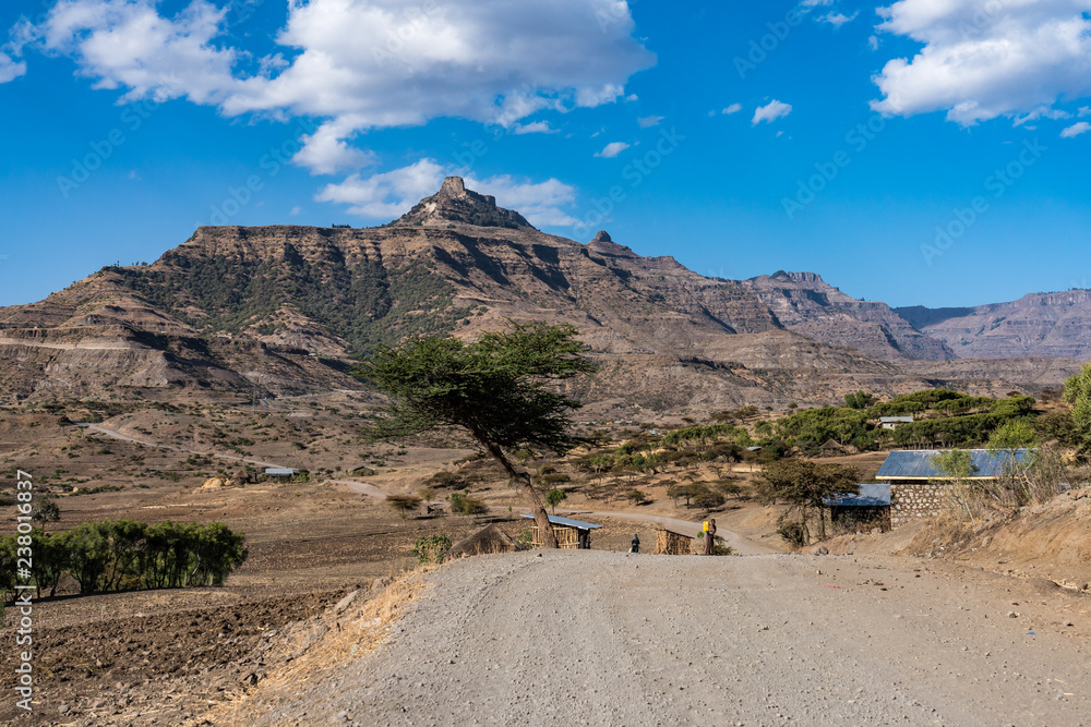 Fototapeta premium Äthiopien - Landschaft bei Lalibela