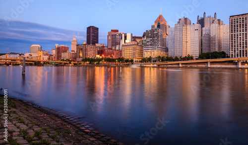Pittsburgh skyline and the Allegheny River