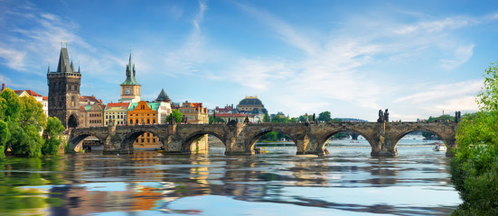 Acrylglasbilder Karlsbrücke Karlsbrücke über die Moldau  © Givaga