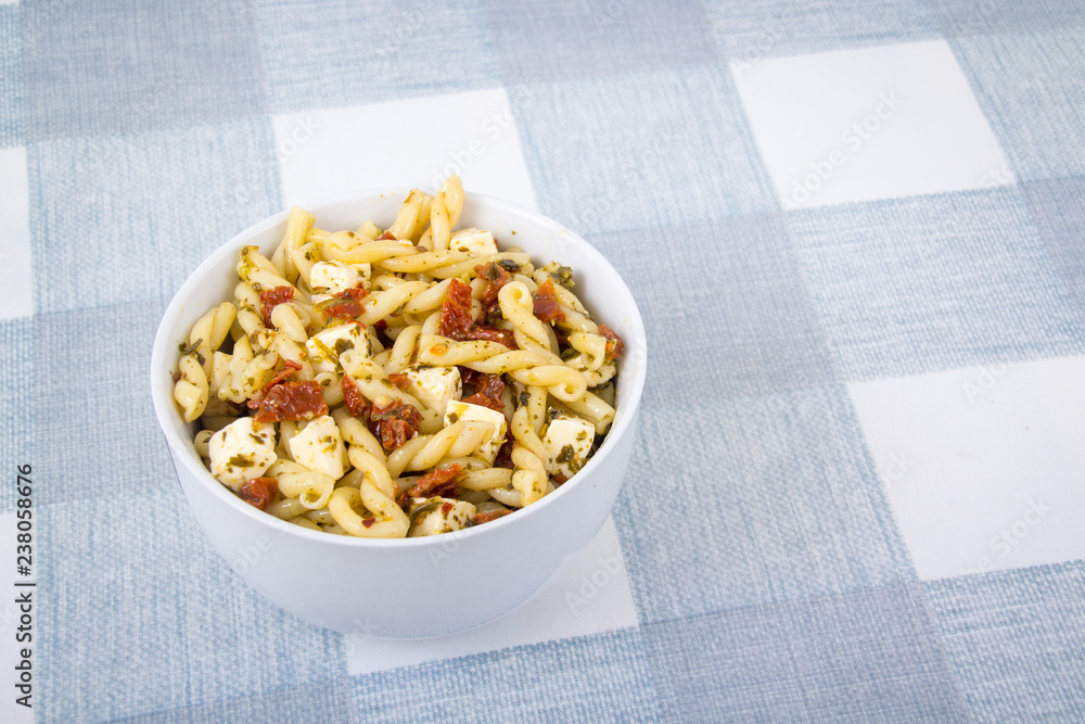Sundried tomato and pesto pasta salad Sundried tomato and pesto pasta salad