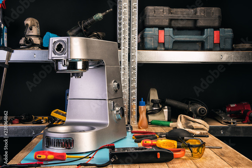repair of home appliances in the service center