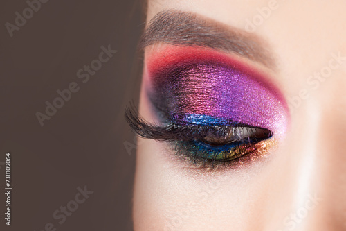 Carta da parati Amazing Bright eye makeup in luxurious blue shades