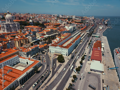 リスボンの旧市街の空撮