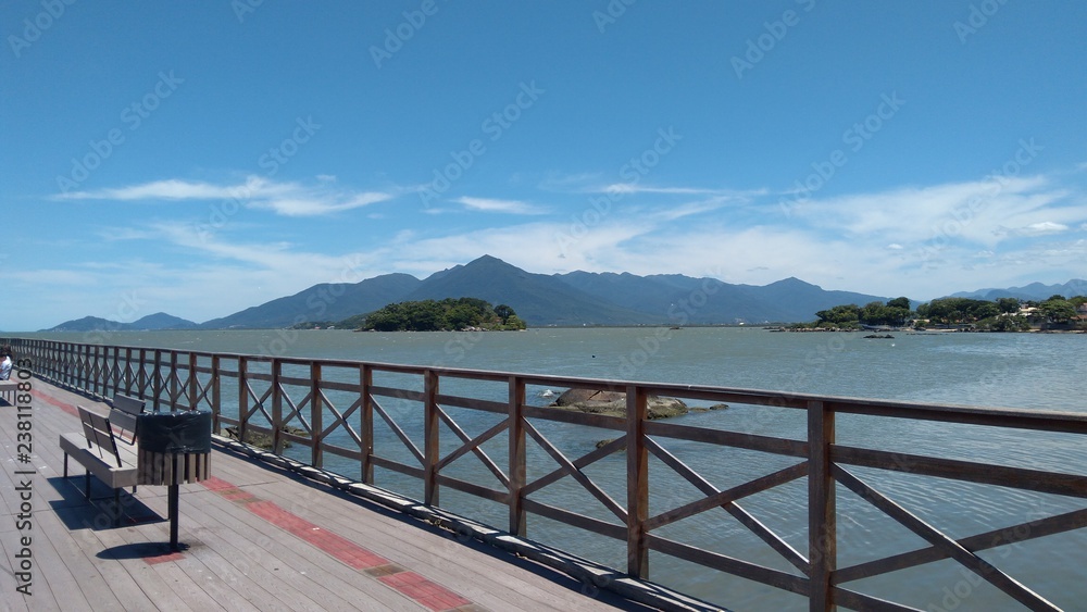 Fototapeta premium Pier on the bay