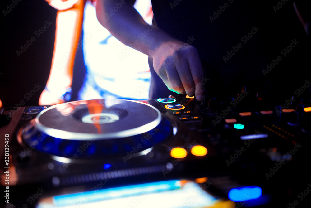 Obraz premium Mixer equipment entertainment DJ station