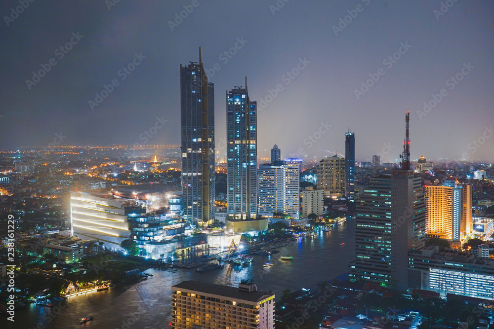 Naklejka premium Bangkok, Thailand - 27-10- 2018 : construction 