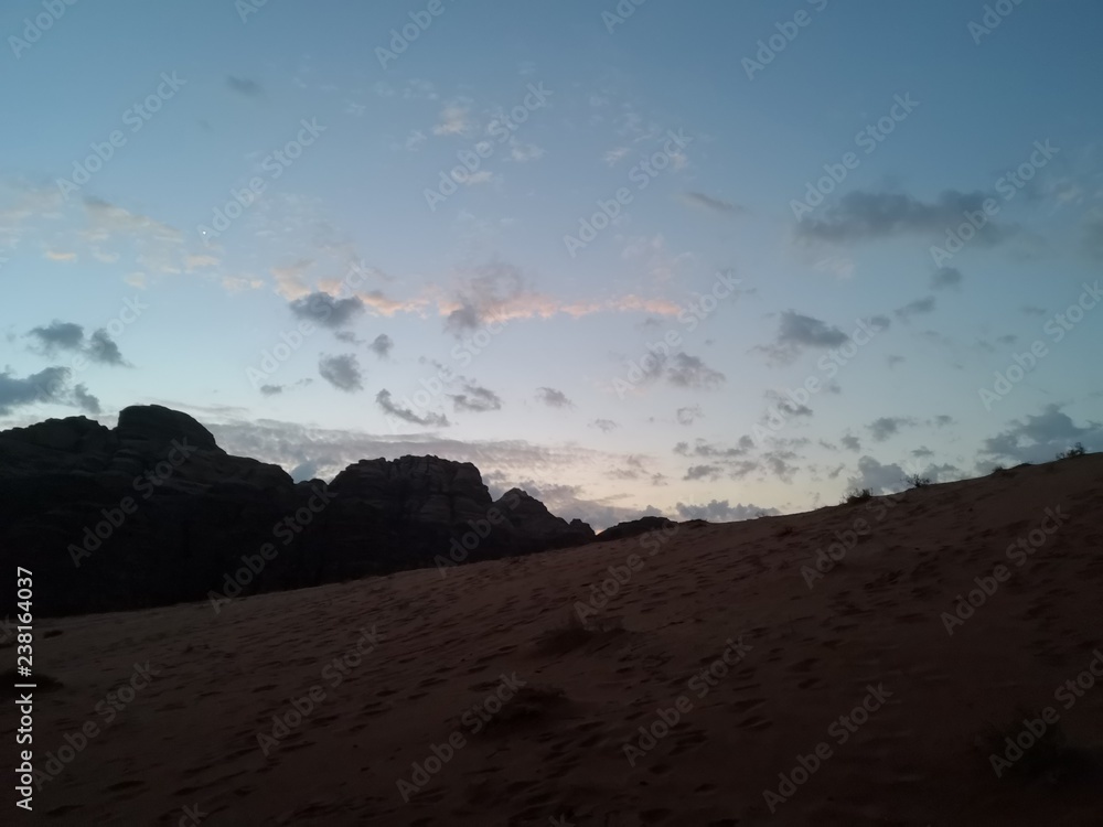 Obraz premium sunset in desert