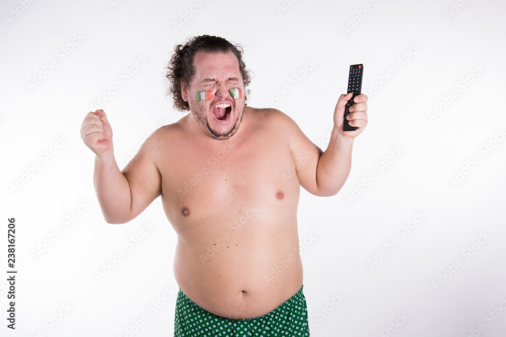 Fototapeta premium Irish fan watching tv 