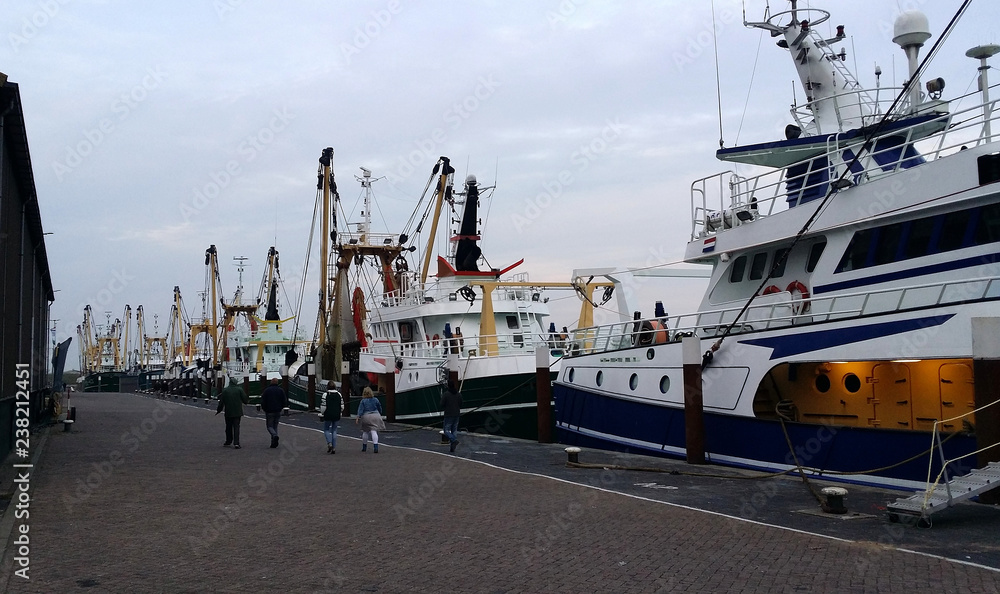 Fischerhafen auf Texel