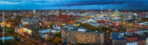 Blick über Hannovers Innenstadt im Herbst