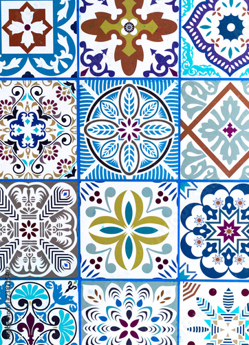 Fototapeta Naklejka Na Ścianę i Meble -  Mexican Talavera ceramic set. Traditional mexican talavera ceramic from Puebla