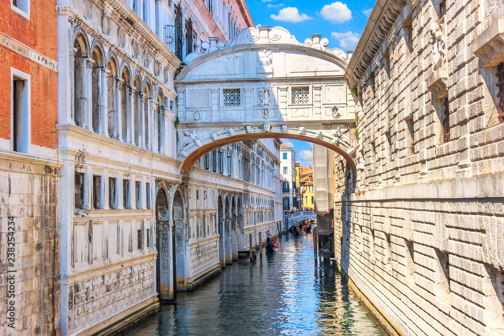 Fototapeta Most Westchnień nad kanałem w Wenecji, Włochy