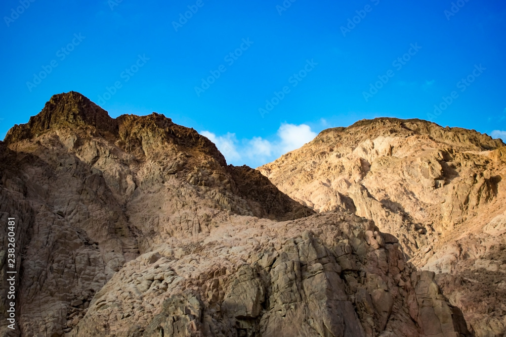Fototapeta premium The beauty of the mountains of the Sinai Peninsula in Egypt