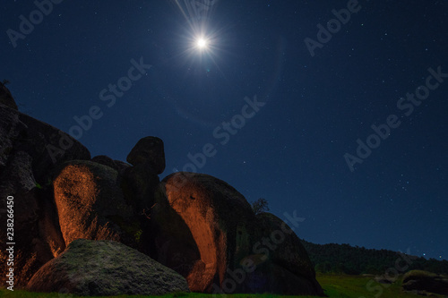 stars over boulders фототапет