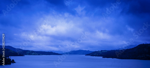 Lake and blue sky © Amit