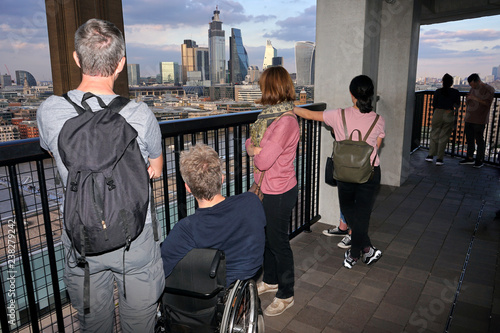 people look at the London city