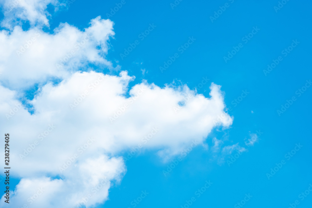 Fototapeta premium Beautiful blue sky clouds for background.