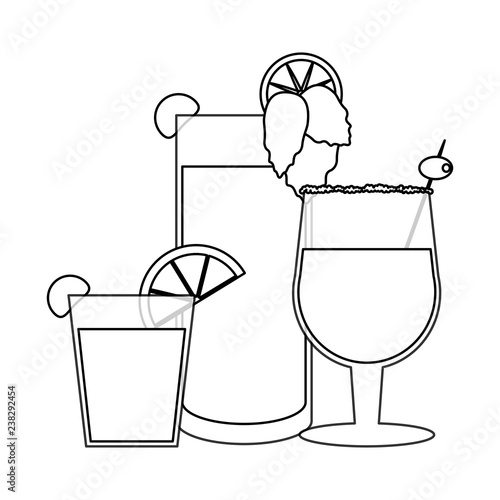 Cocktails and drinks in black and white