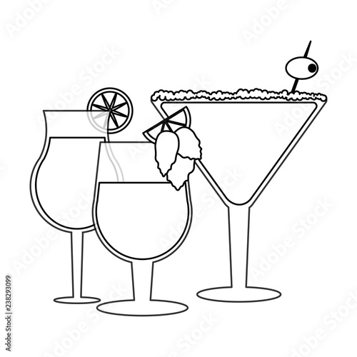 Cocktails and drinks in black and white