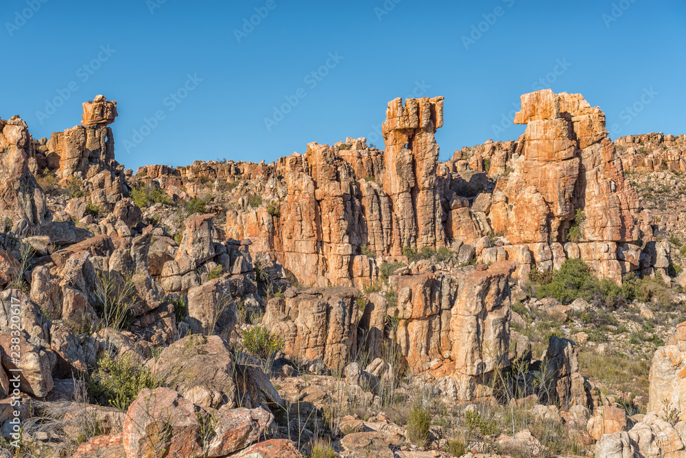 Rock formations on the Lots Wife hiking trail Rock formations on the Lots Wife hiking trail