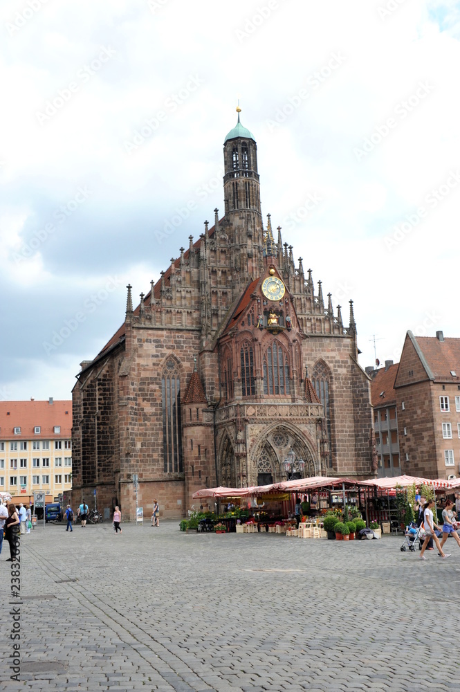 Obraz premium Nürnberg, Frauenkirche