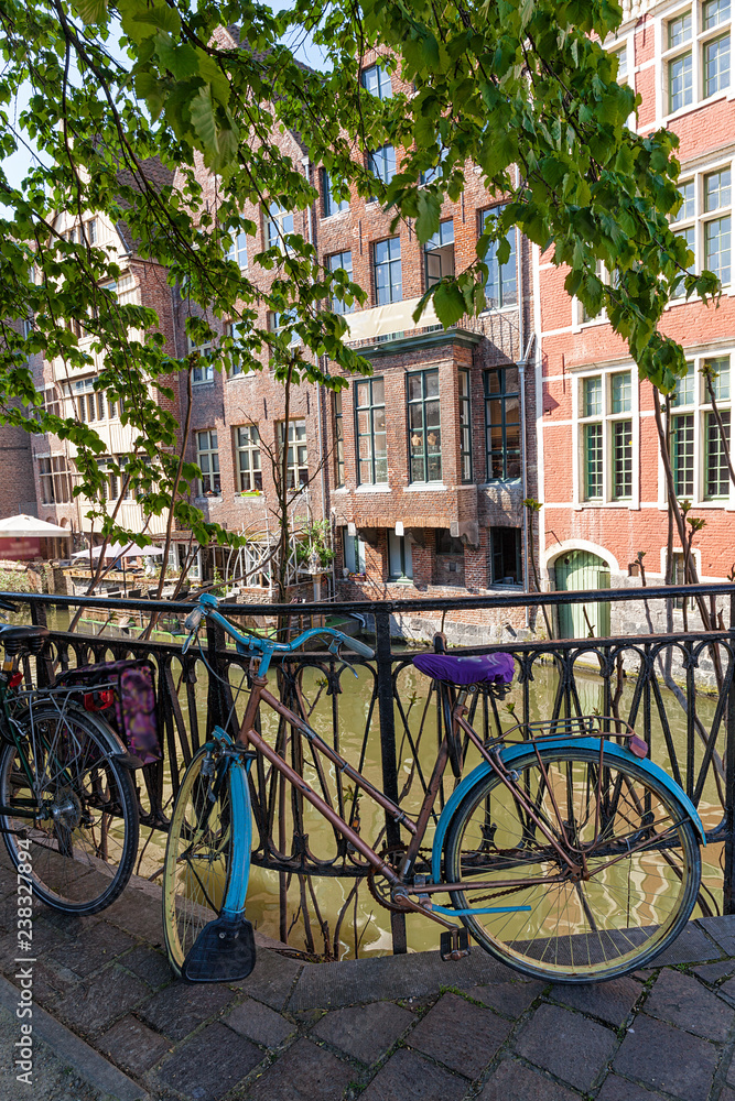 Fototapeta premium medieval architecture in the old town of Ghent, Belgium