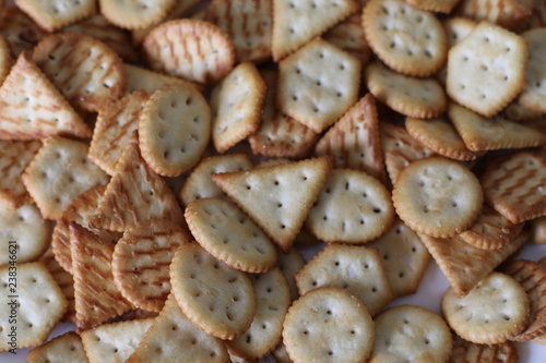 Crispy and salty crackers