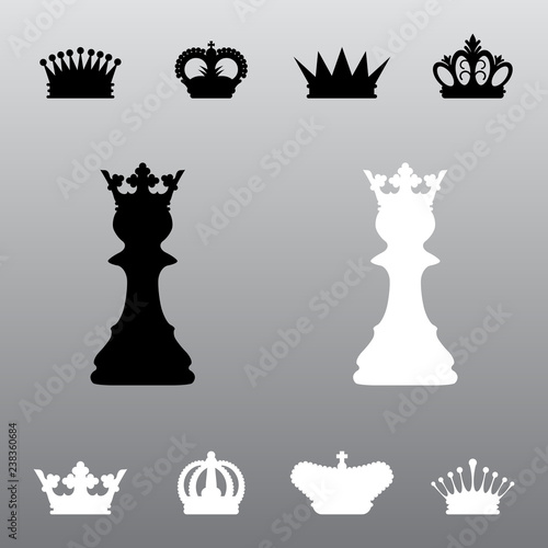 Chess pawns crowns