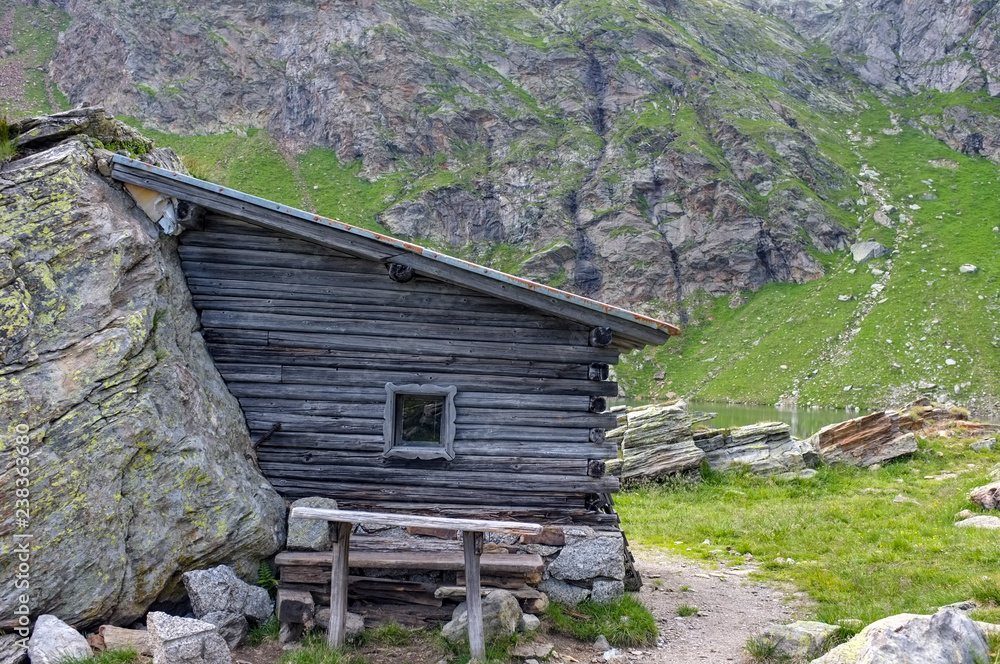 mountain hut in the Alps