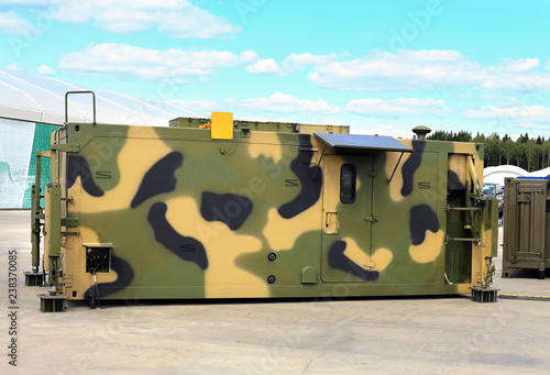 Obraz na płótnie Army mobile container block w salonie
