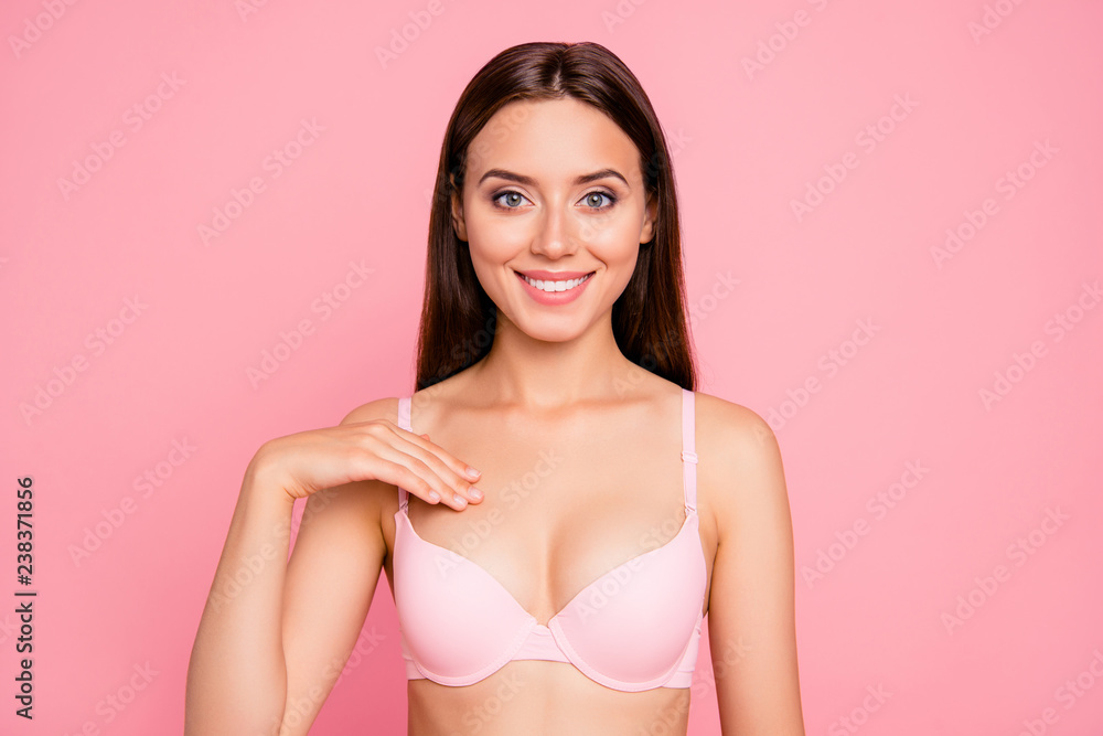 Pretty enjoy. Аватар девушка блондинка. Модные аксессуары. Девушка. Образ с тельняшкой для женщины.