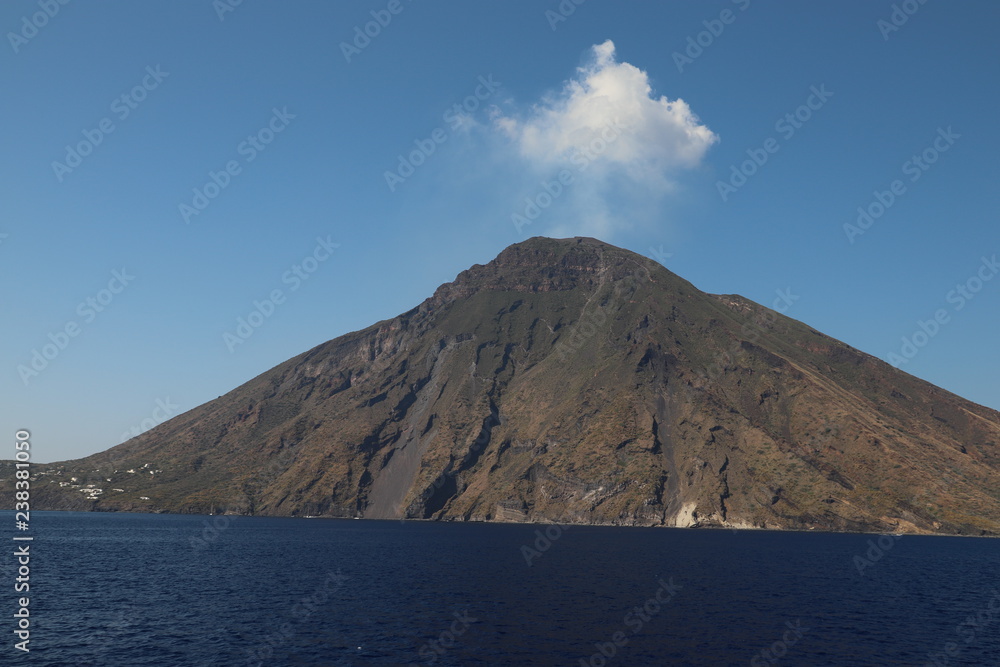 sicile-mer Tyrrhénienne-Iles Eoliennes volcan vulcano