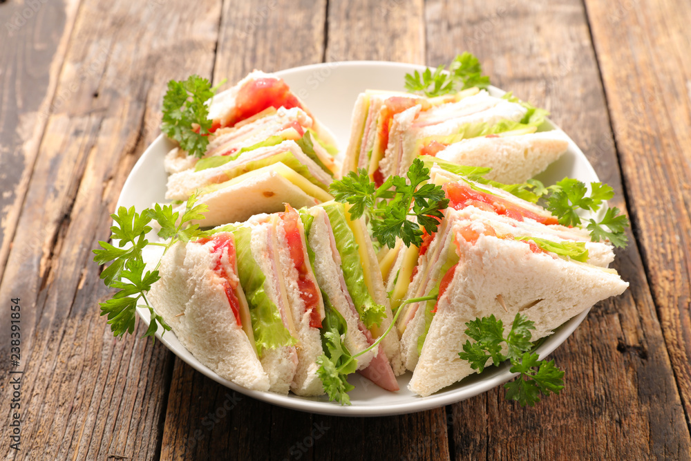 sandwich club with ham sandwich club with ham
