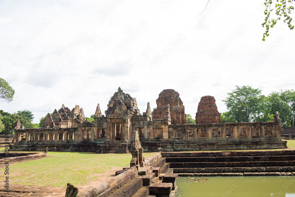 Naklejka premium Parsat Muangtam sanctuary