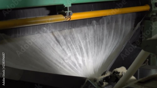 Wool washing and preparation for the production of tops 6