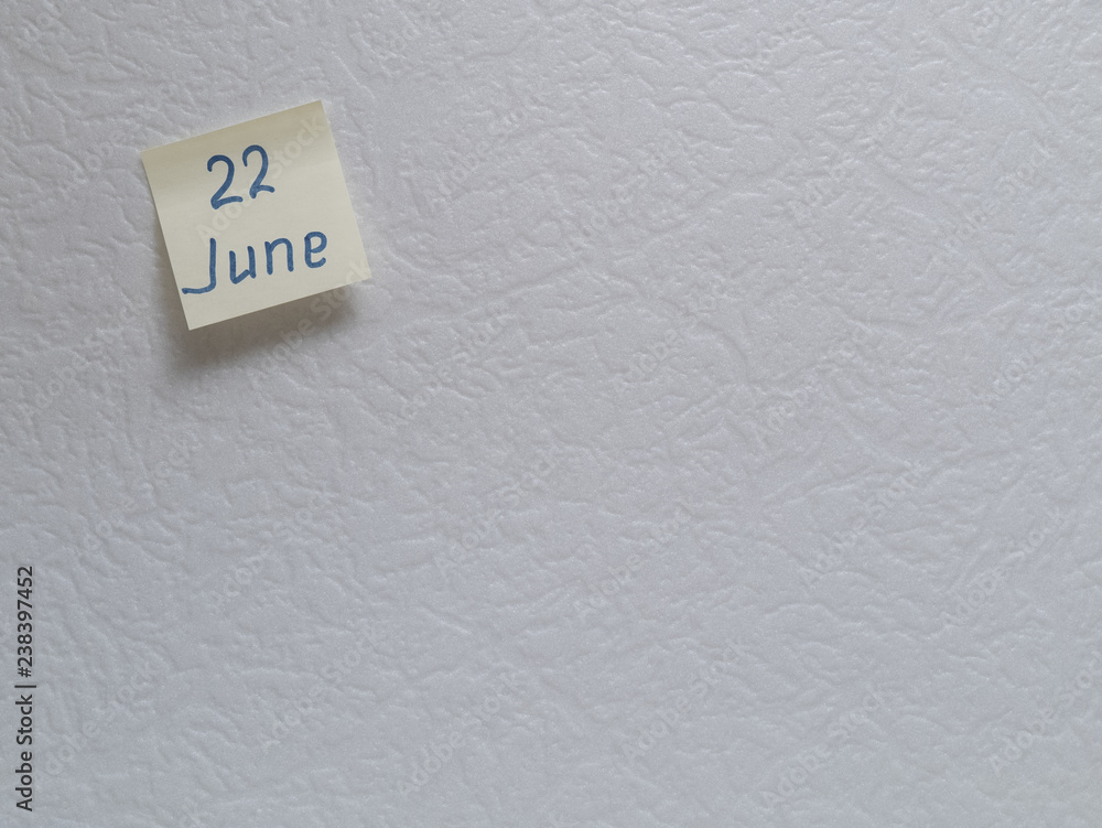 June 22, calendar date sticky note June 22, calendar date sticky note