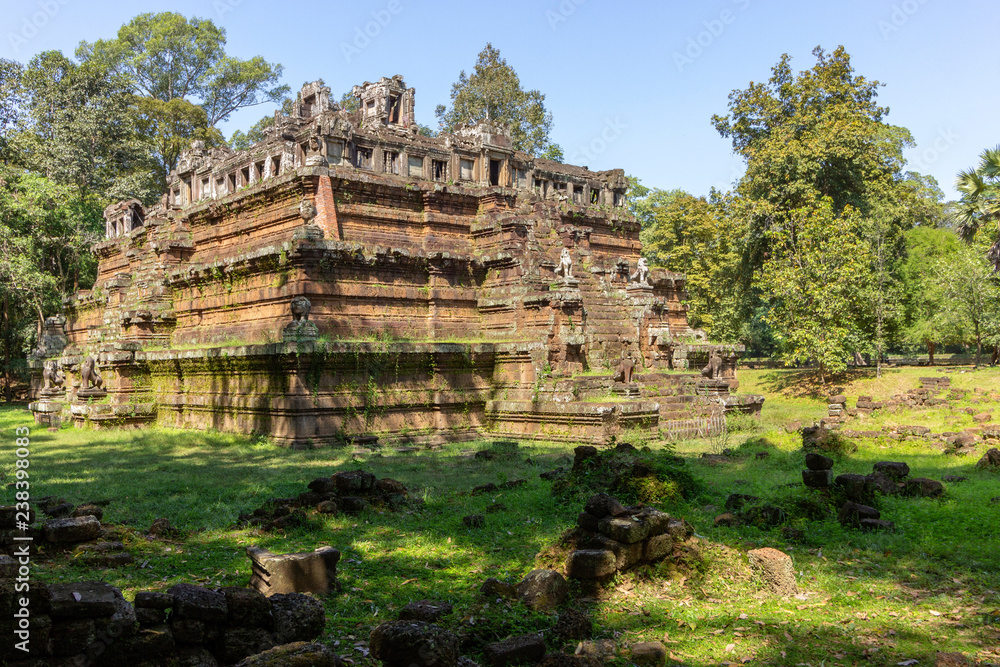 Phimeanakas temple in Angkor Thom, the last and most enduring capital city of the Khmer empire, UNESCO heritage site, Angkor Historical Park. Siem Reap, Cambodia.