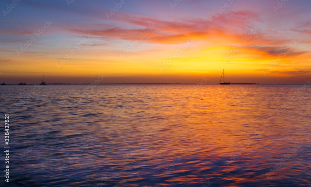 Fototapeta premium Sunset on sea in Zanzibar