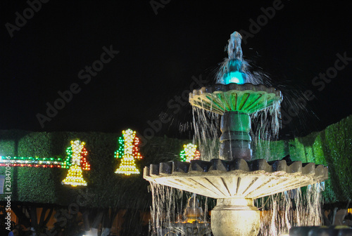 Obraz na plátne water fount in guerrero plaza queretaro Mexico
