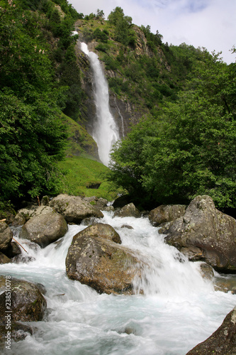 Wasserfall in Südtirol, Partschins, Meran, Italien photo