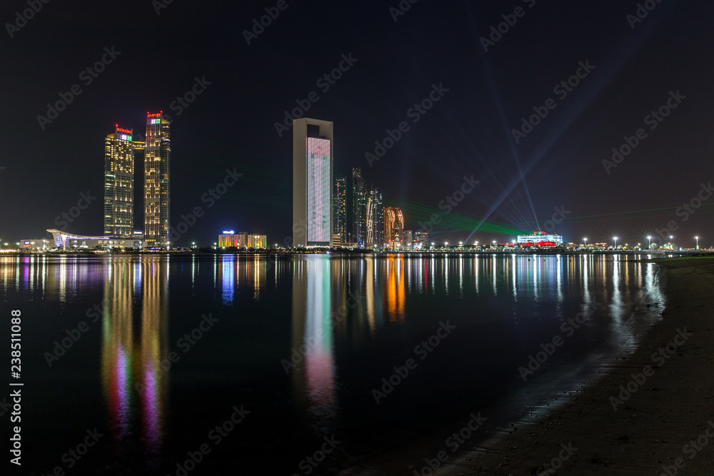 Fototapeta premium Abu Dhabi cityscape at night
