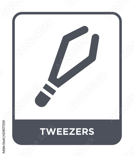 tweezers icon vector