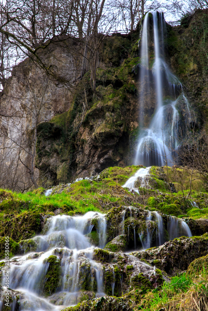 Fototapeta premium Uracher Wasserfall