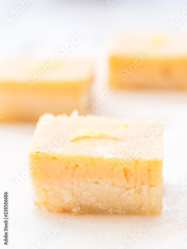 Obraz na płótnie Almond flour creamy lemon squares (gluten-free). w salonie