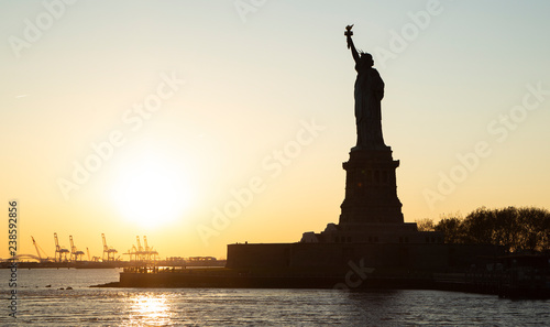 liberty statue © Camilo