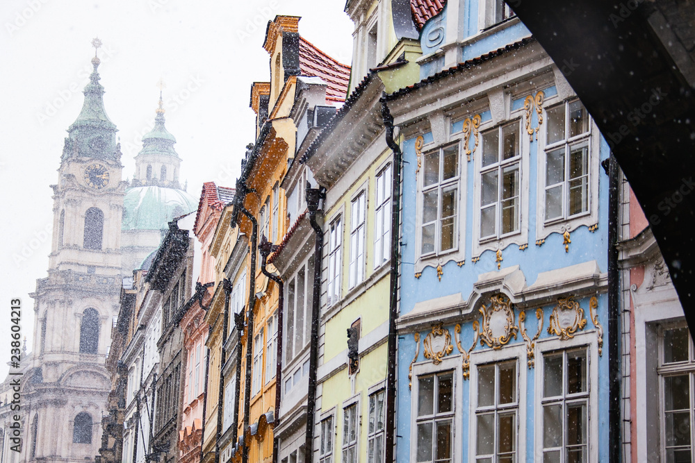 Obraz premium PRAGUE, CZECH REPUBLIC - FEBRUARY 19, 2013: House signs of Mala Strana