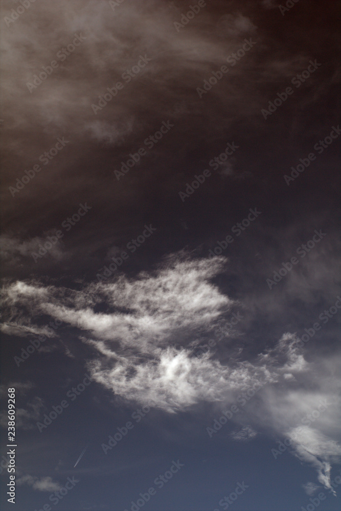 Obraz premium storm clouds in the sky,storm, dark, nature, weather,cloudscape,stormy, black, white, 